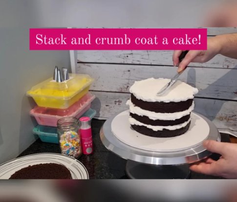 Stacking and crumb coating a cake. - Cupcake Sweeties