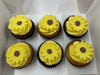Daisy Flower Cupcakes - Cupcake Sweeties