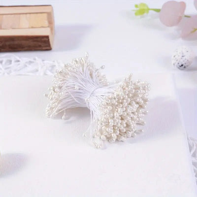 Flower Stamens - Matte White Medium - Cupcake Sweeties