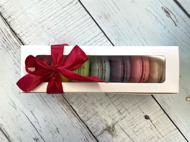 Gift Boxes of Christmas Macarons - Cupcake Sweeties