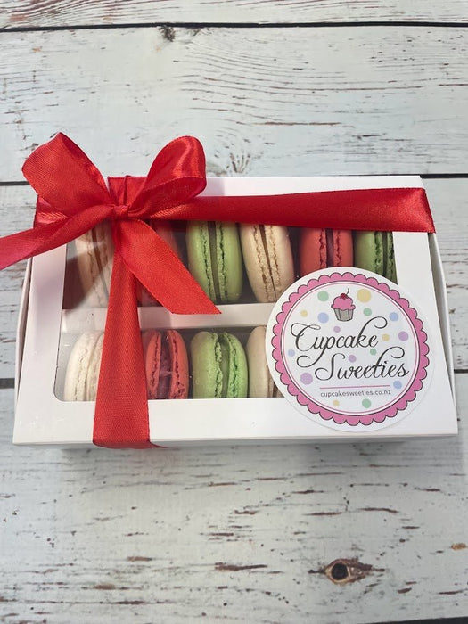 Gift Boxes of Christmas Macarons - Cupcake Sweeties