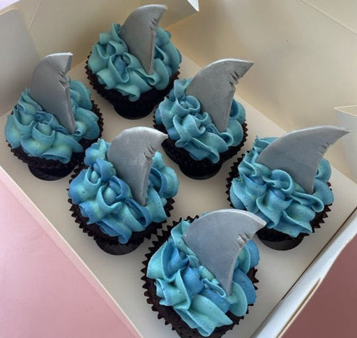 🦈 Shark Cupcakes Gift Box - Cupcake Sweeties