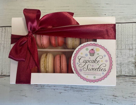 Valentine's Day Macarons - Cupcake Sweeties